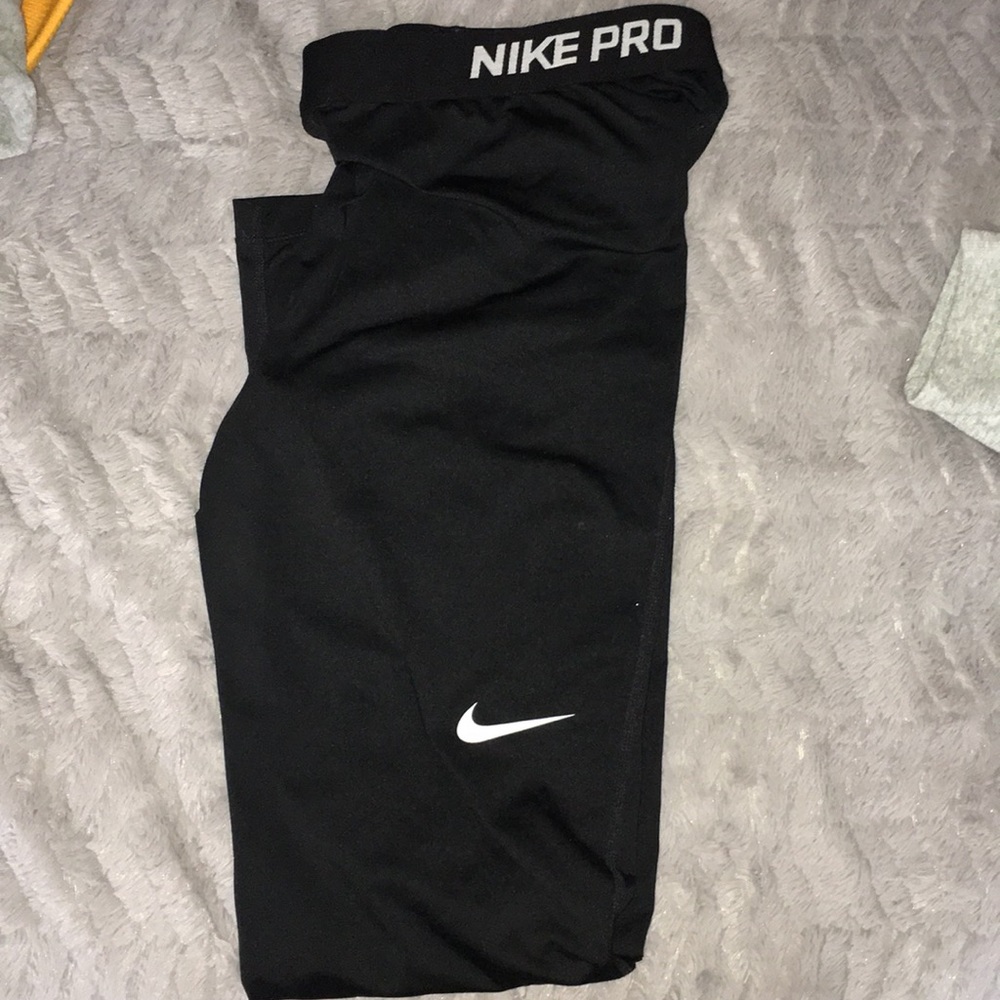Nike pro